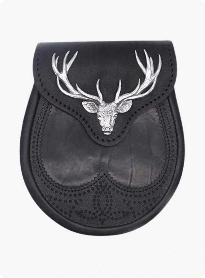 Sporran in Pelle Nera con Design Testa di Cervo Su Misura