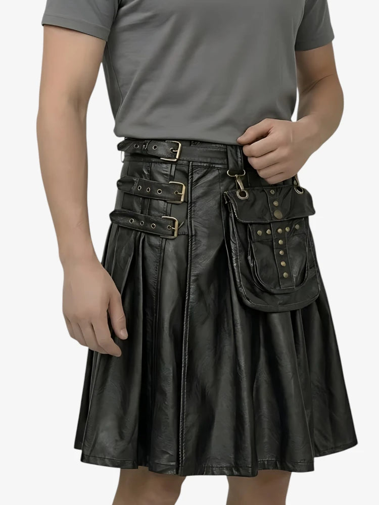 Kilt gotico in pelle bovina nera su misura