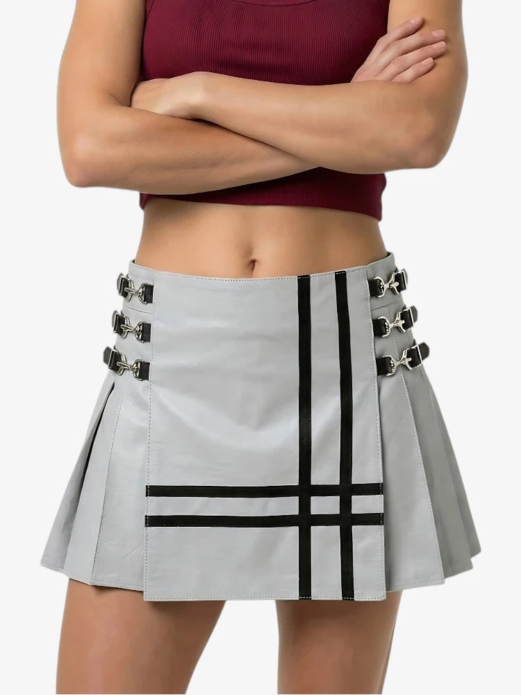 Kilt in pelle grigio chiaro da donna