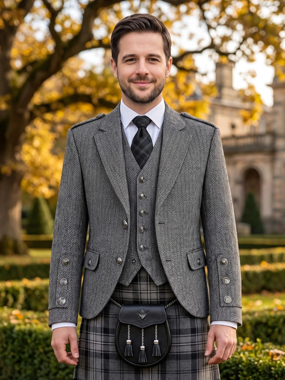 Giacca Casual da Kilt in Tweed Grigio Chiaro con Gilet