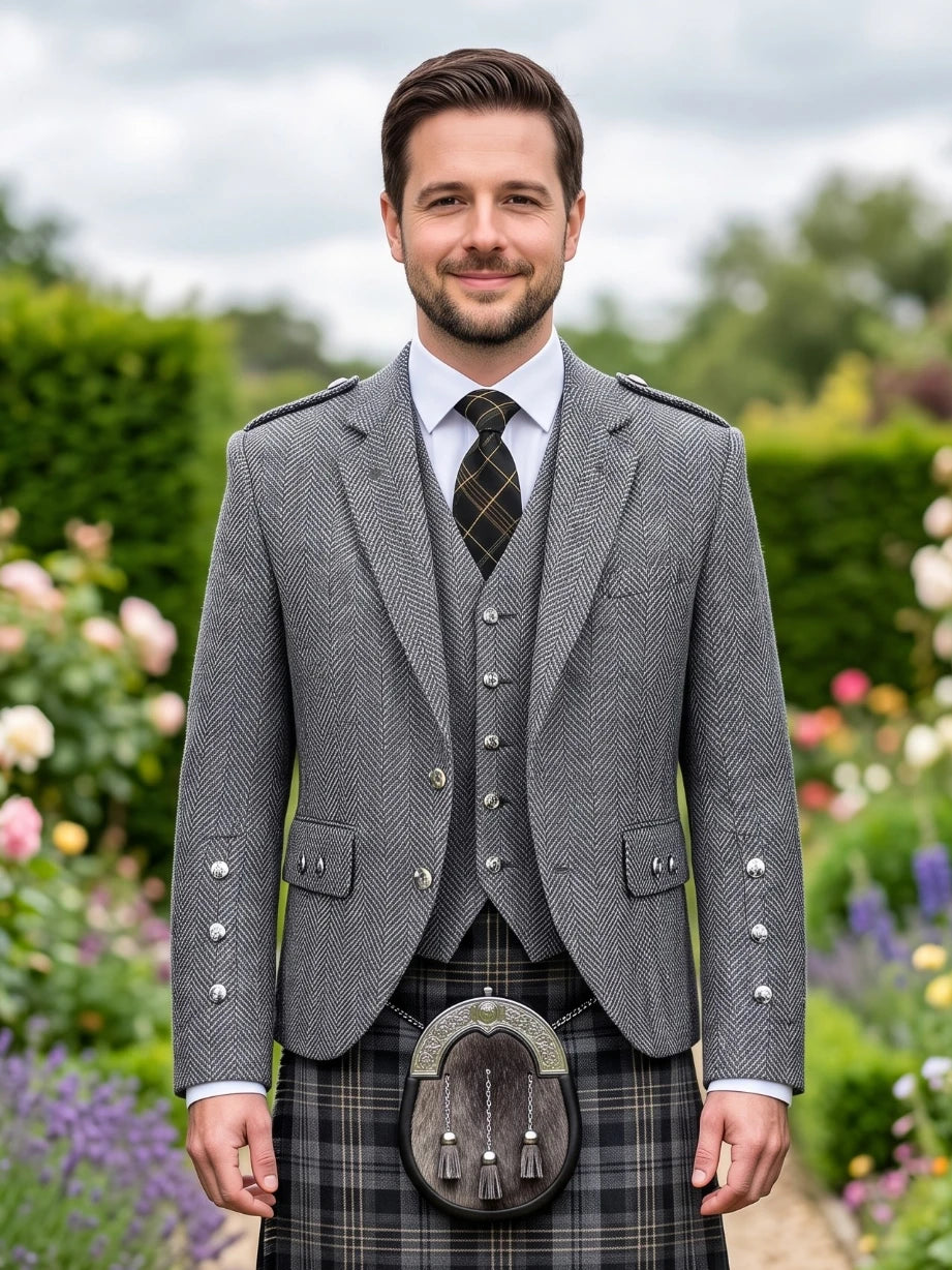 Giacca Kilt Argyle in Tweed Grigio Scuro con Gilet