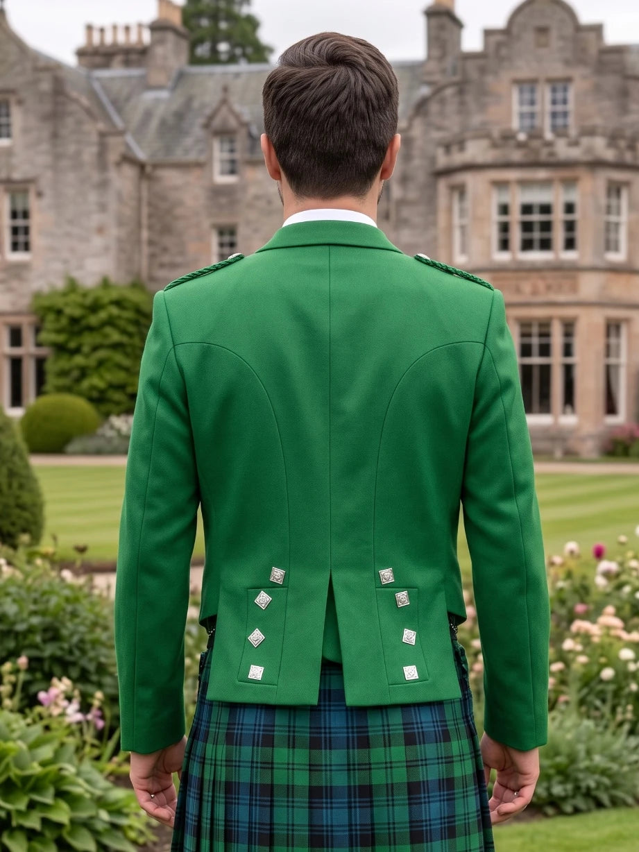 Giacca Kilt Prince Charlie Verde Kelly con Risvolti in Raso e Bottoni Quadrati Argento