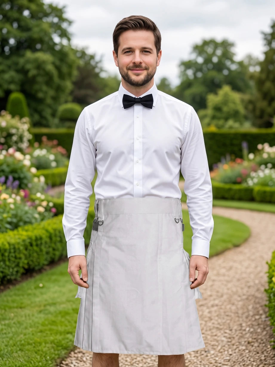 Kilt Utility Bianco con Cinghie in Pelle Su Misura