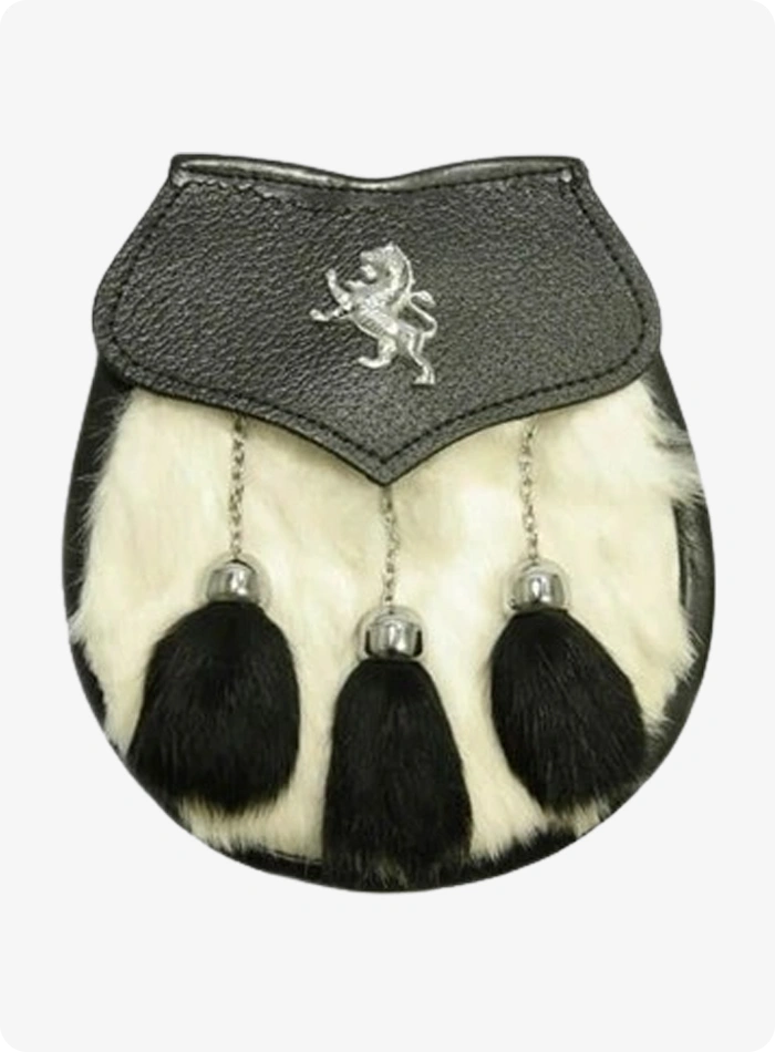 Semi Dress White Black Rabbit Fur Lion Crest Sporran